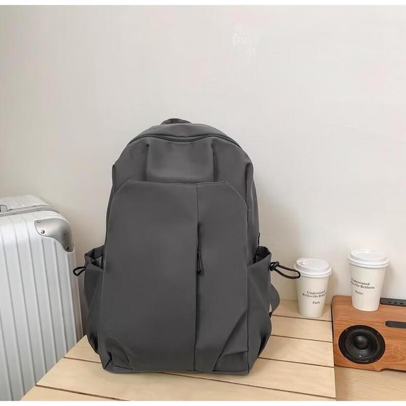 MDNG Men s Casual Backpack
MDNG Men s Casual Backpack