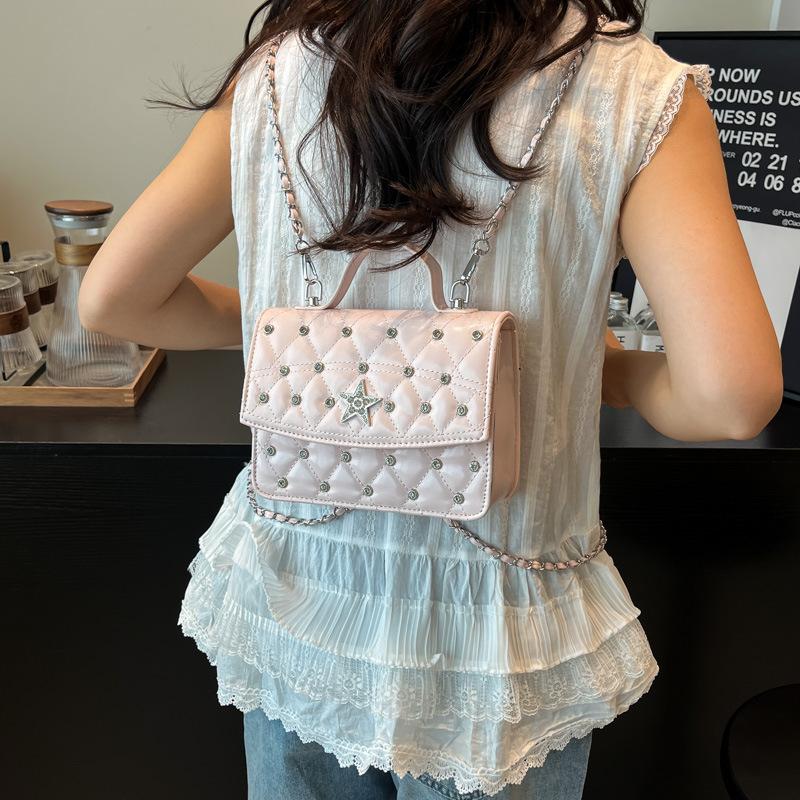 Rhombus chain bag women s 2025 new trendy fashion backpack versatile portable small square bag розовый
Rhombus chain bag women s 2025 new trendy fashion backpack versatile portable small square bag розовый