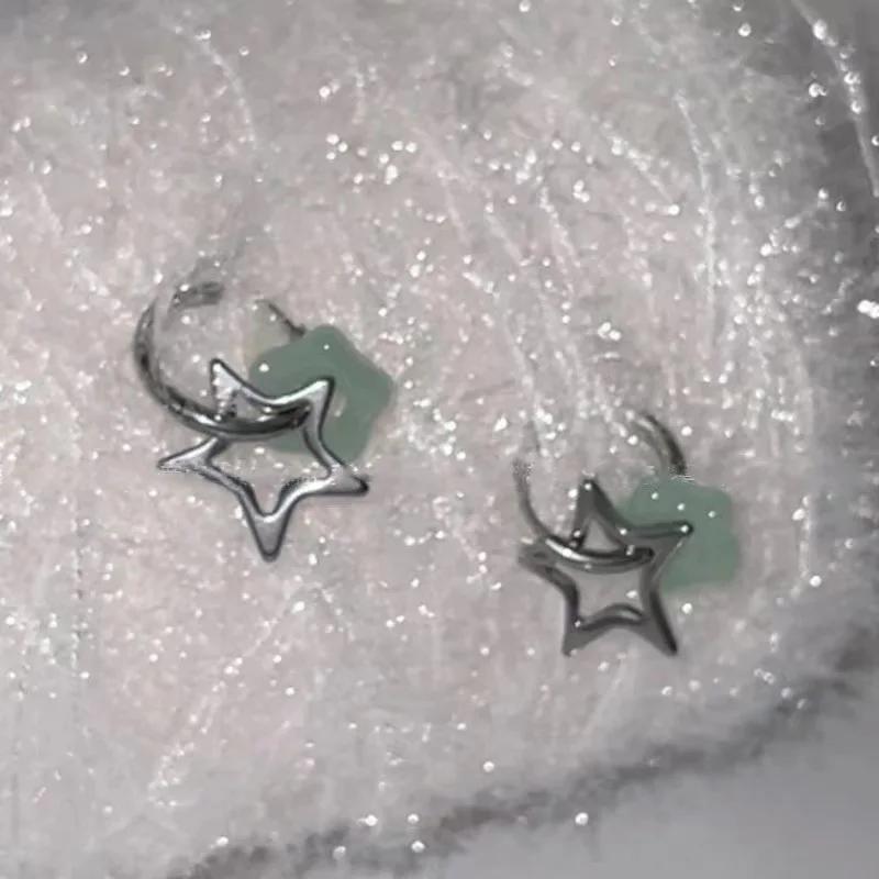 Y2K Pentagonal Star Stud Earrings for Women Girl Gothic Statement Punk Design Zircon Gift Removable Simple Earring Pendientes
Y2K Pentagonal Star Stud Earrings for Women Girl Gothic Statement Punk Design Zircon Gift Removable Simple Earring Pendientes