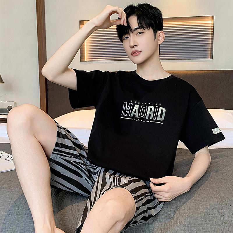 Summer Thin Cotton Men Pajamas Short Sleeve Tops and Shorts Sleepwear Grey Cartoon Student Pajamas Set Casual Pullovers Homewear L
Summer Thin Cotton Men Pajamas Short Sleeve Tops and Shorts Sleepwear Grey Cartoon Student Pajamas Set Casual Pullovers Homewear L
