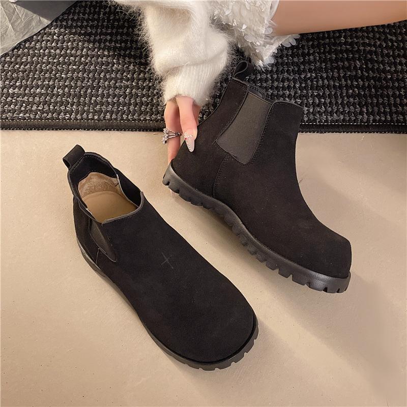 Ретро ботильоны с большой головой женские 2025 новые осенние замшевые на небольшой внутренней платформе ботинки Мартин на толстой подошве ботинки Челси 40 чёрный
Ретро ботильоны с большой головой женские 2025 новые осенние замшевые на небольшой внутренней платформе ботинки Мартин на толстой подошве ботинки Челси 40 чёрный
