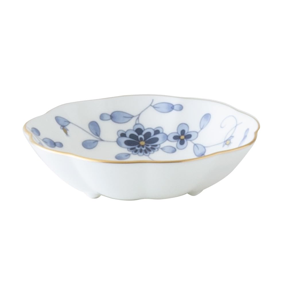 NARUMI Petit Dish Milano 9cm Blue Floral Plum Blossom Sarasa Style Small Plate Bean Plate Made in Japan Gift Box 9682-565
NARUMI Petit Dish Milano 9cm Blue Floral Plum Blossom Sarasa Style Small Plate Bean Plate Made in Japan Gift Box 9682-565