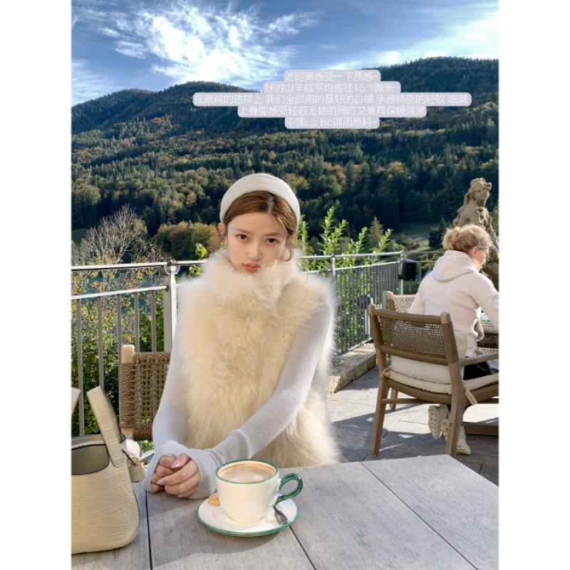 2025 Luxurious Eco-Friendly Faux Cashmere Fur Vest - Women s Short Fluffy Jacket S
2025 Luxurious Eco-Friendly Faux Cashmere Fur Vest - Women s Short Fluffy Jacket S