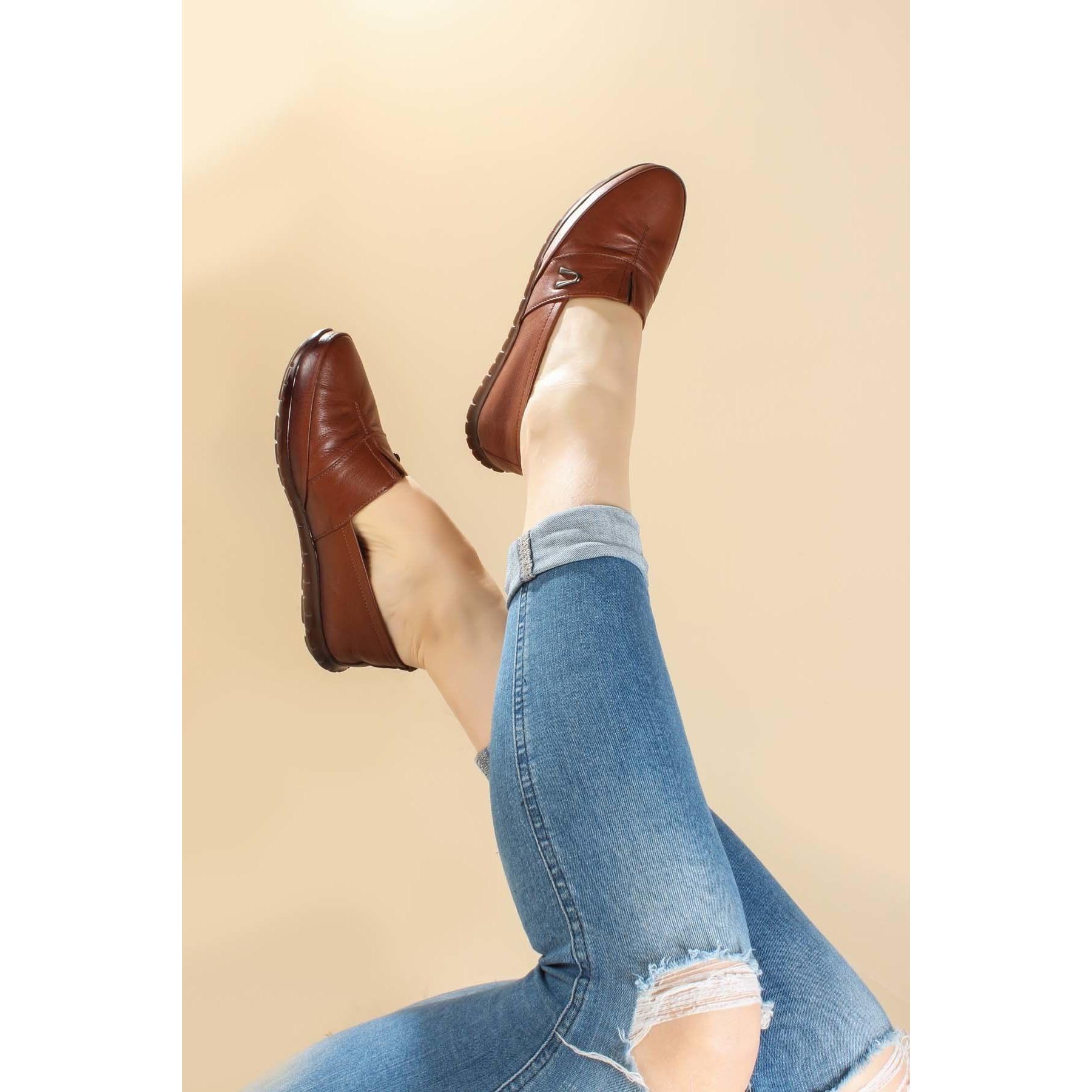 Women s Genuine Leather Daily Sports Orthopedic Casual Daily Shoes High Quality New Season 2023
Women s Genuine Leather Daily Sports Orthopedic Casual Daily Shoes High Quality New Season 2023