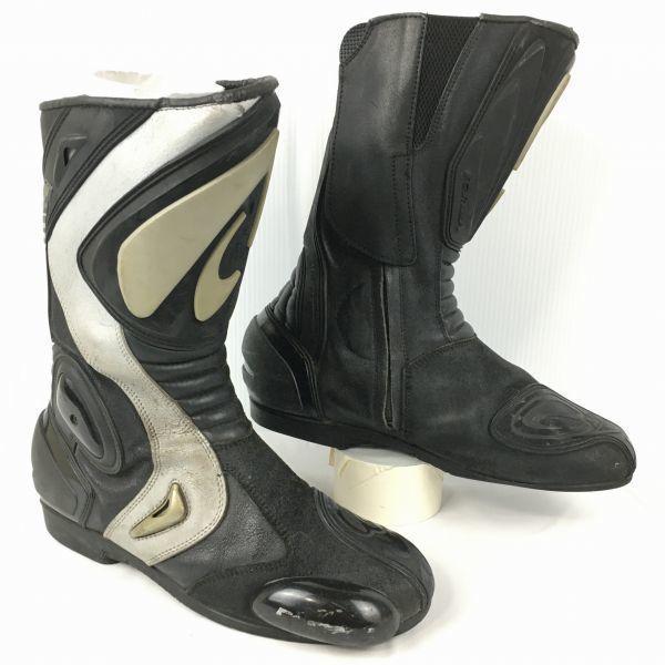FORMA Leather Riding Off-Road Motorcycle Boots Size 45 (Approx. 29.029.5cm) Black with Protector Bike/Boots
FORMA Leather Riding Off-Road Motorcycle Boots Size 45 (Approx. 29.029.5cm) Black with Protector Bike/Boots