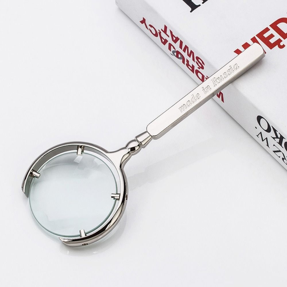 Metal Handle Handheld Magnifier 8X Classic Magnifier Optical Elements Magnifying Glass Elderly срібний
Metal Handle Handheld Magnifier 8X Classic Magnifier Optical Elements Magnifying Glass Elderly срібний