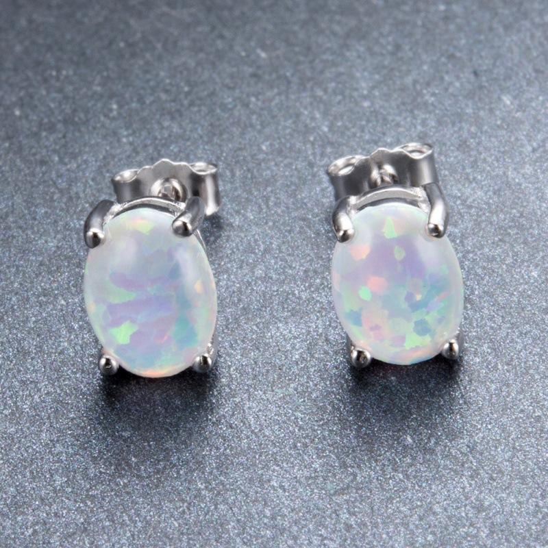Fashion ins simple style oval stud earrings mini cute versatile girl heart earrings earrings
Fashion ins simple style oval stud earrings mini cute versatile girl heart earrings earrings