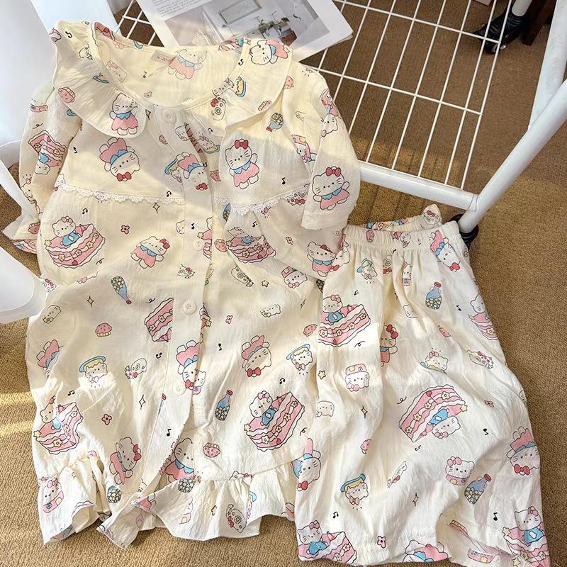 Japanese cartoon cake kitten pajamas women s summer short-sleeved shorts lace lace two-piece set can be worn outside loungewear S
Japanese cartoon cake kitten pajamas women s summer short-sleeved shorts lace lace two-piece set can be worn outside loungewear S