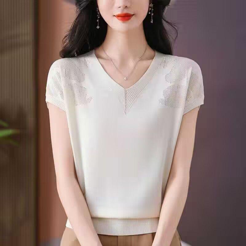Summer Women s V-neck Knitted T-shirt Loose Hollow T-shirt Thin Women s T-shirt Top 3XL брудно-білий
Summer Women s V-neck Knitted T-shirt Loose Hollow T-shirt Thin Women s T-shirt Top 3XL брудно-білий