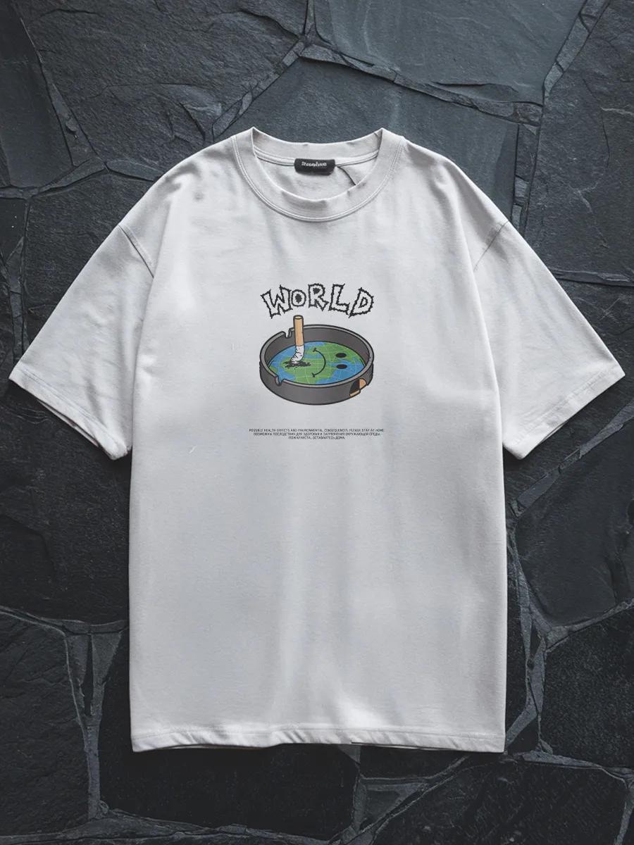 Oversized white T-shirt with World y2k print XL
Oversized white T-shirt with World y2k print XL