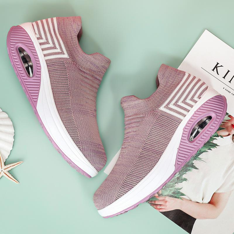 New socks rocking shoes air cushion sole large size women s shoes flying woven women s shoes 35-43 cold sticky 43 лавандовий
New socks rocking shoes air cushion sole large size women s shoes flying woven women s shoes 35-43 cold sticky 43 лавандовий