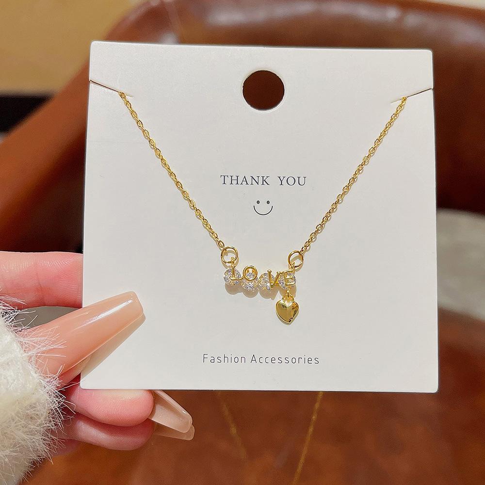 Minority design sense LOVE letter ожерелье женский Джокер high sense кулон онлайн знаменитость мода темперамент ключица цепочка золотой
Minority design sense LOVE letter ожерелье женский Джокер high sense кулон онлайн знаменитость мода темперамент ключица цепочка золотой