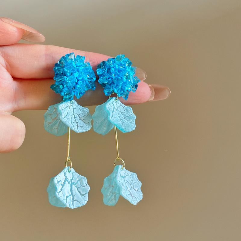 New Blue Hydrangea Dangle Earrings Women Tassel Petal Drop Earrings Fashion Beach Vacation Style Daily Wear Jewelry Accessories
New Blue Hydrangea Dangle Earrings Women Tassel Petal Drop Earrings Fashion Beach Vacation Style Daily Wear Jewelry Accessories