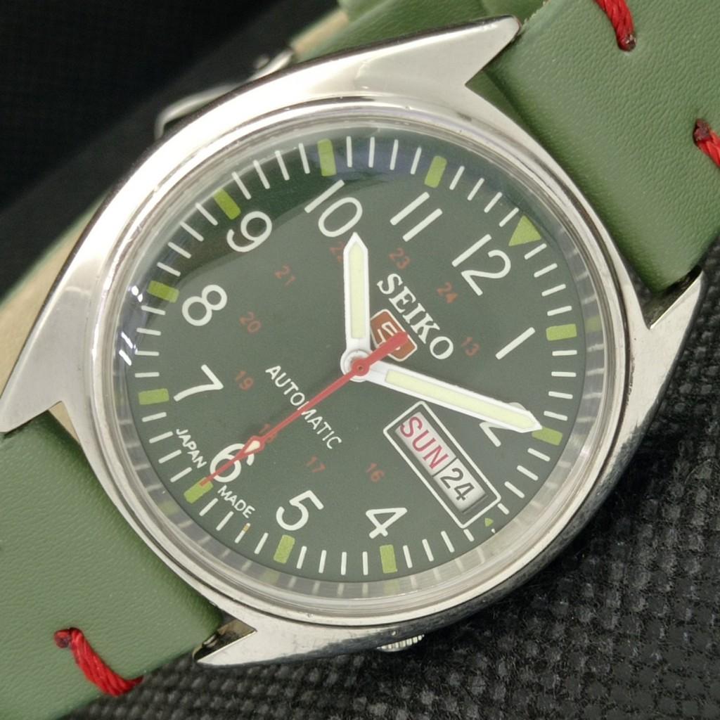 Б/У винтажные часы SEIKO 5 AUTOMATIC 6309A JAPAN MENS D/D GREEN WATCH 596-a312741-2 SKU596-a312741
Б/У винтажные часы SEIKO 5 AUTOMATIC 6309A JAPAN MENS D/D GREEN WATCH 596-a312741-2 SKU596-a312741