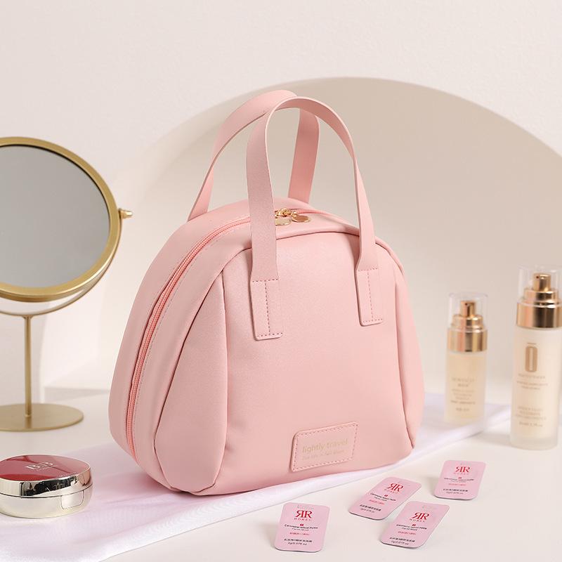 Large Capacity Shell Makeup and Skincare Travel Bag
Large Capacity Shell Makeup and Skincare Travel Bag