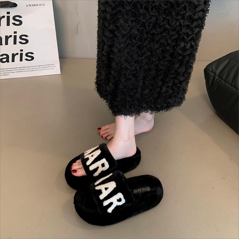 Internet celebrity popular thick-bottomed wool slippers women s autumn and winter wear 2025 new models go out xiaoxiangfeng lamb plush slippers 42 чорний
Internet celebrity popular thick-bottomed wool slippers women s autumn and winter wear 2025 new models go out xiaoxiangfeng lamb plush slippers 42 чорний