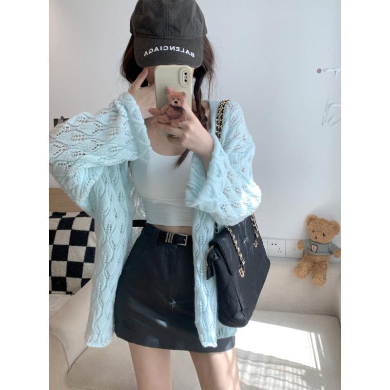 Spring and summer hollow knitted sunscreen cardigan women s 2025 new Korean version fashion outer shawl thin coat women s clothing average size світло-синій колір
Spring and summer hollow knitted sunscreen cardigan women s 2025 new Korean version fashion outer shawl thin coat women s clothing average size світло-синій колір