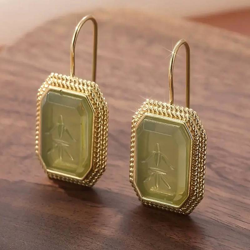 Huitan Fresh Style Women Drop Earrings Gold Color Green Elegant Accessories for Party Daily Fashion Versatile Wedding Zircon
Huitan Fresh Style Women Drop Earrings Gold Color Green Elegant Accessories for Party Daily Fashion Versatile Wedding Zircon