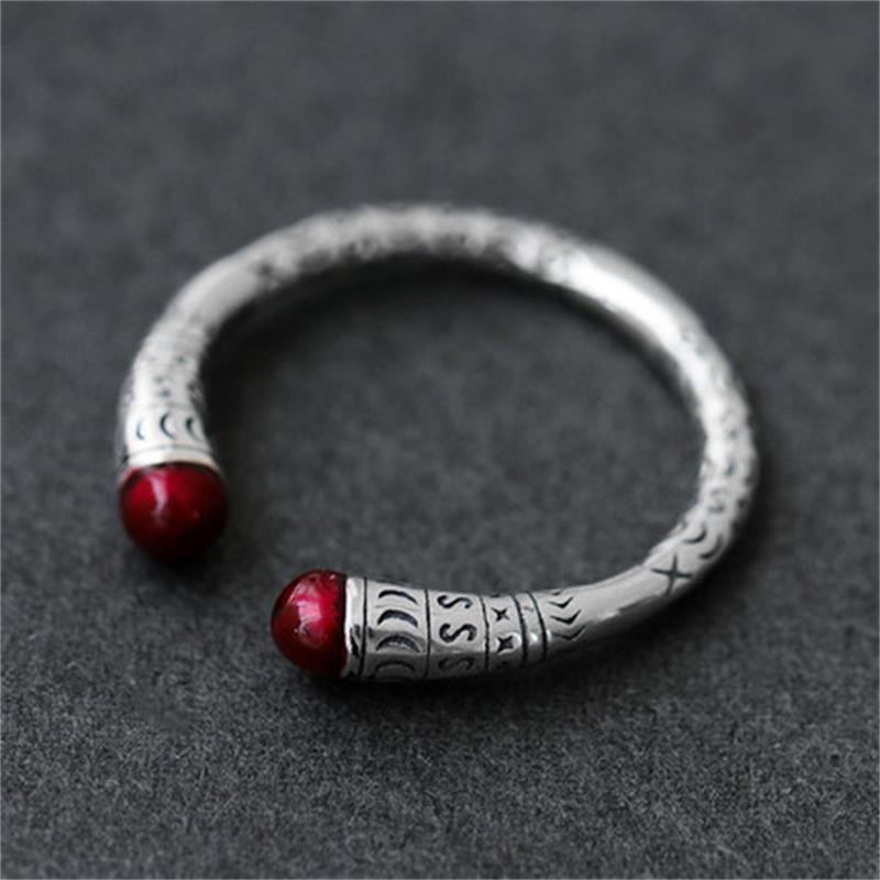 Vintage Monkey King Band Thai Silver Bracelet For Men Women Hip Hop Fashion New Jewelry Couple Gift Party Glamorous
Vintage Monkey King Band Thai Silver Bracelet For Men Women Hip Hop Fashion New Jewelry Couple Gift Party Glamorous