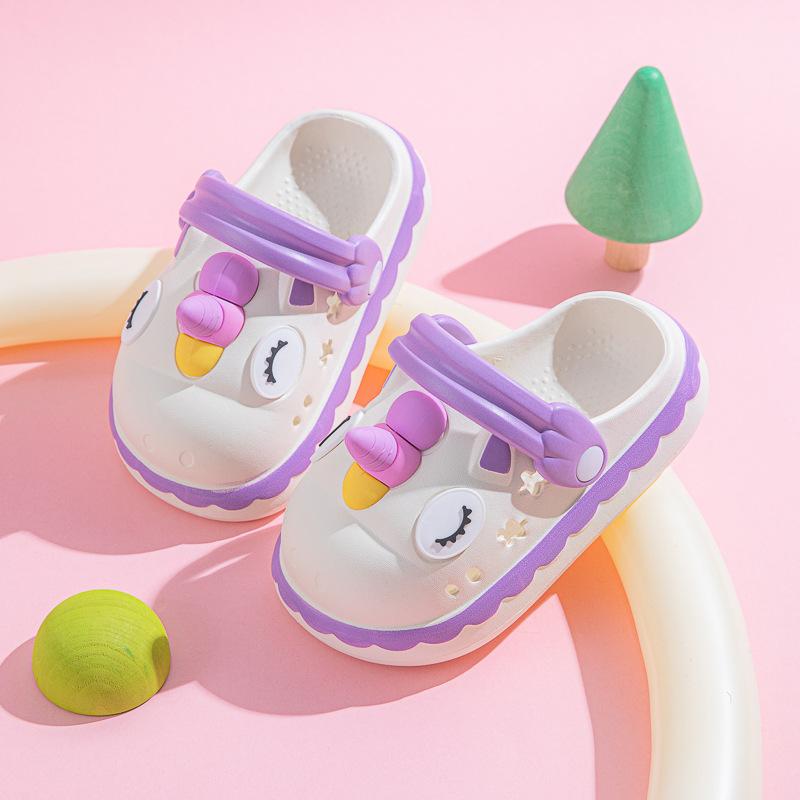 Summer new cartoon unicorn children s bag head cool slippers home indoor home soft sole non-slip hole shoes women 24-25 білий
Summer new cartoon unicorn children s bag head cool slippers home indoor home soft sole non-slip hole shoes women 24-25 білий