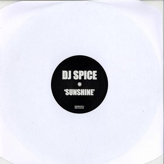 12-дюймовая пластинка DJ SPICE - Sunshine / Lazy Afternoon SUNSHINE12001 Самиздат 2007 Великобритания Дэнс и Электроника Б/У
12-дюймовая пластинка DJ SPICE - Sunshine / Lazy Afternoon SUNSHINE12001 Самиздат 2007 Великобритания Дэнс и Электроника Б/У