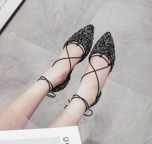 Модные блестящие золотые/серебряные сандалии с перекрестными ремешками, женские балетки D orsay с блестками, гладиаторские сандалии, женские сандалии на шнуровке, балетки для вечеринок и балов 4.5 чёрный
Модные блестящие золотые/серебряные сандалии с перекрестными ремешками, женские балетки D orsay с блестками, гладиаторские сандалии, женские сандалии на шнуровке, балетки для вечеринок и балов 4.5 чёрный