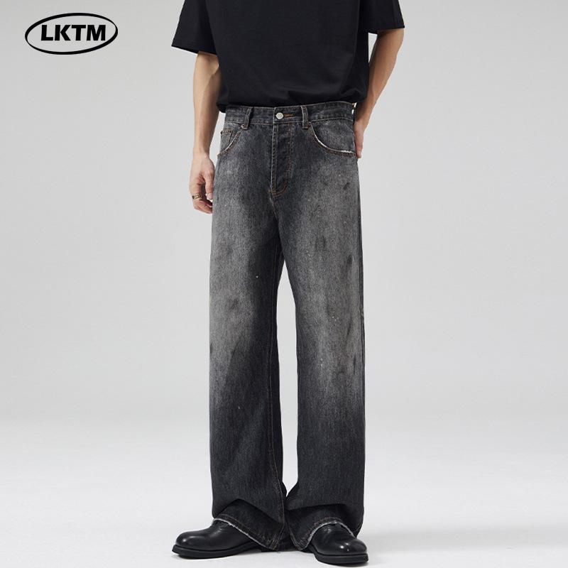 LKTM Unisex 2021 Micro Flare Black Splatter Jeans L (recommended for 120-135 jin)
LKTM Unisex 2021 Micro Flare Black Splatter Jeans L (recommended for 120-135 jin)