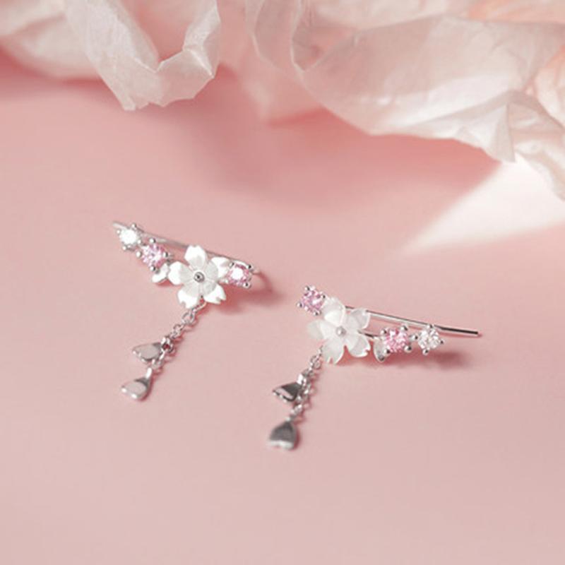 1pair Fashion Creative Cherry Blossoms Flower Design Stud Earrings For Women Romantic Elegant Flower Earrings Party Engagement Jewelry
1pair Fashion Creative Cherry Blossoms Flower Design Stud Earrings For Women Romantic Elegant Flower Earrings Party Engagement Jewelry