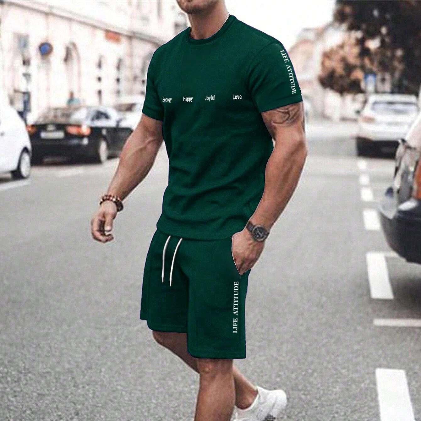 Чоловічий комплект Manfinity Homme: футболка з круглим вирізом, коротким рукавом та принтом-літерами та шорти M
Чоловічий комплект Manfinity Homme: футболка з круглим вирізом, коротким рукавом та принтом-літерами та шорти M