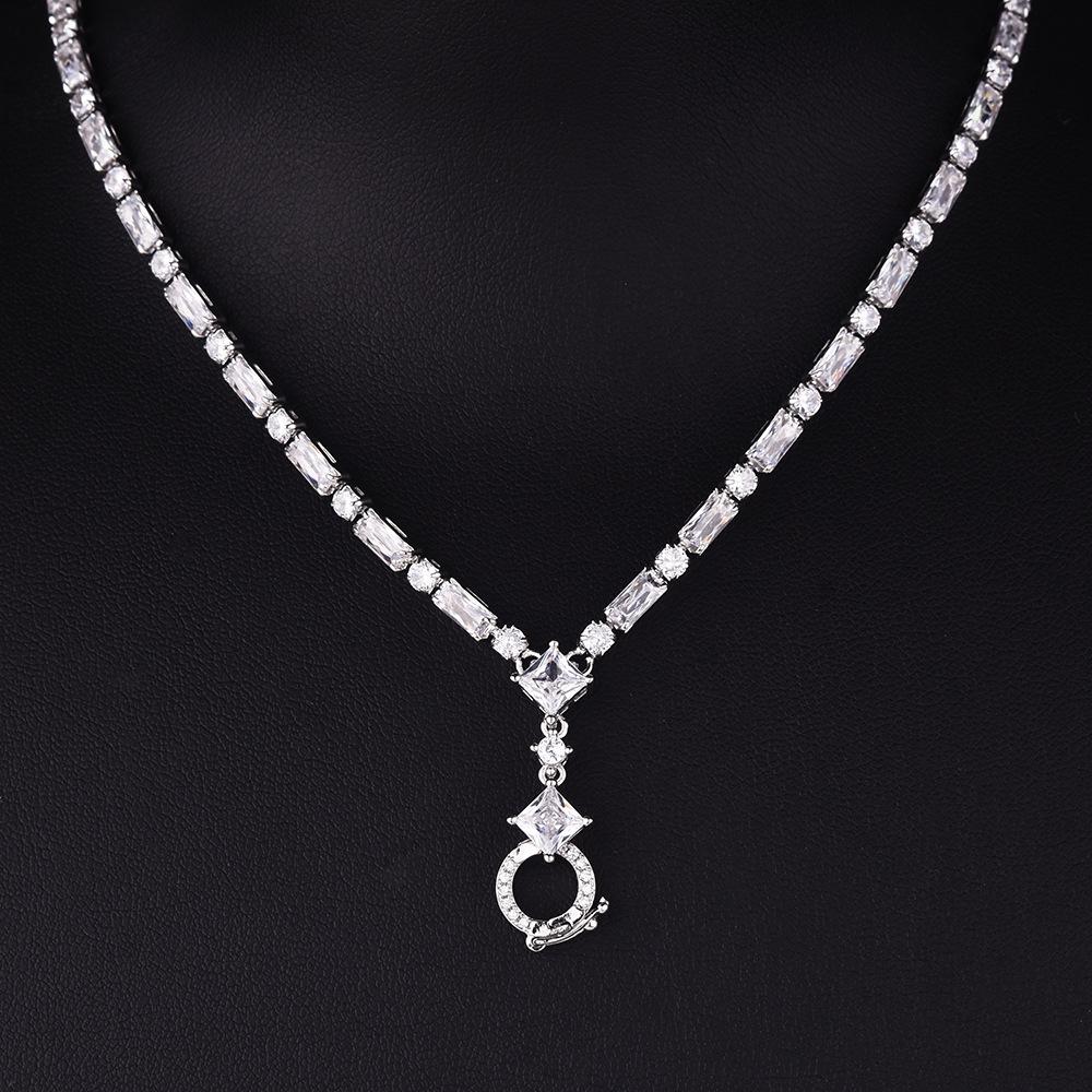 Luxury Full Diamond Necklace Women Imported High Carbon Universal Chain Sweater Jewelry
Luxury Full Diamond Necklace Women Imported High Carbon Universal Chain Sweater Jewelry