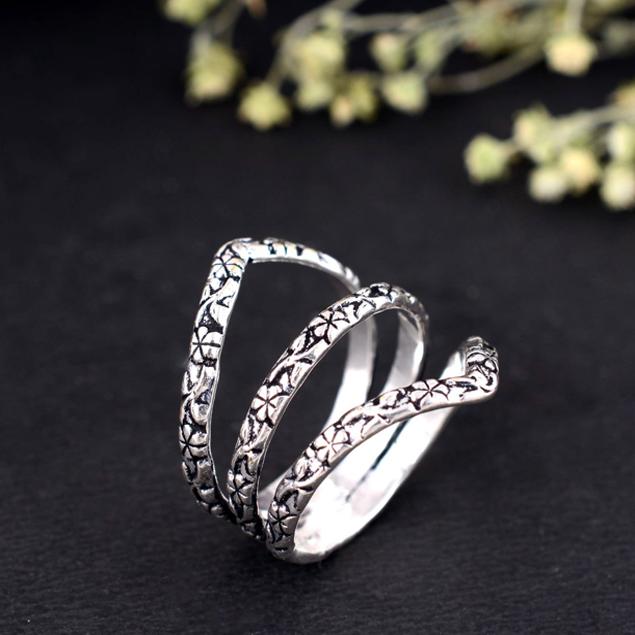 Sterling Silver Finger Support Ring for Arthritis – Comfort Fit, Handmade Jewelry, Relieves Pain, Stiffness, and Joint Discomfort 11 срібний
Sterling Silver Finger Support Ring for Arthritis – Comfort Fit, Handmade Jewelry, Relieves Pain, Stiffness, and Joint Discomfort 11 срібний
