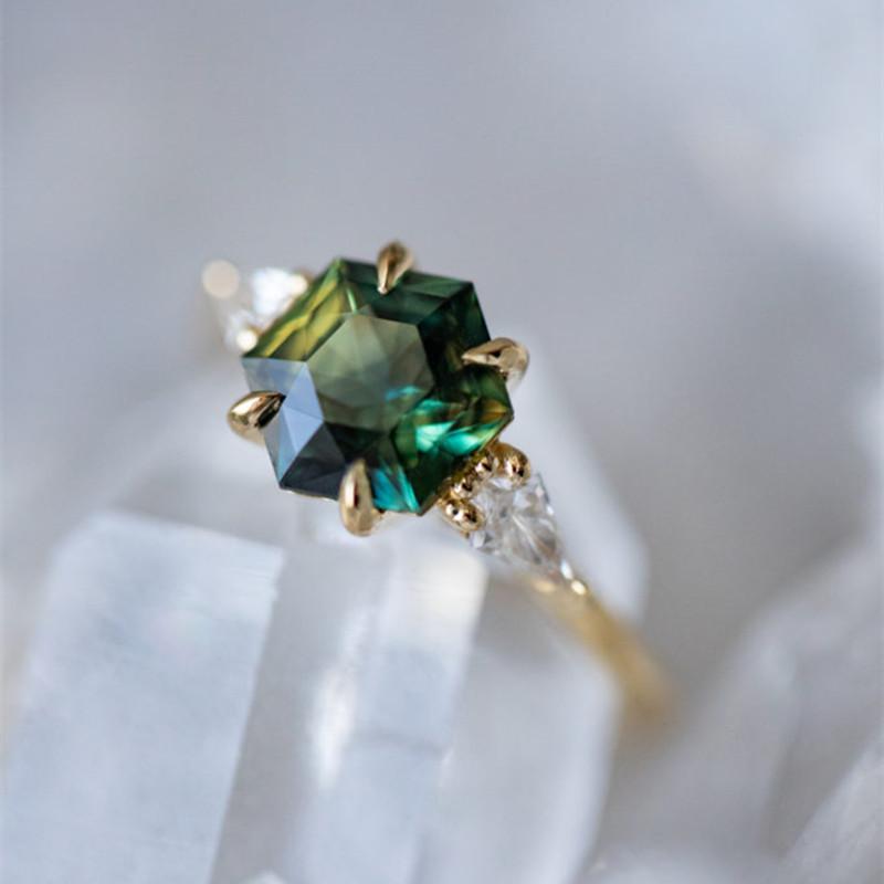 Geometric Shape Green Color Cubic Zirconia Women s Ring Elegant Wedding Engagement Party Accessories New Design Zircon 10
Geometric Shape Green Color Cubic Zirconia Women s Ring Elegant Wedding Engagement Party Accessories New Design Zircon 10