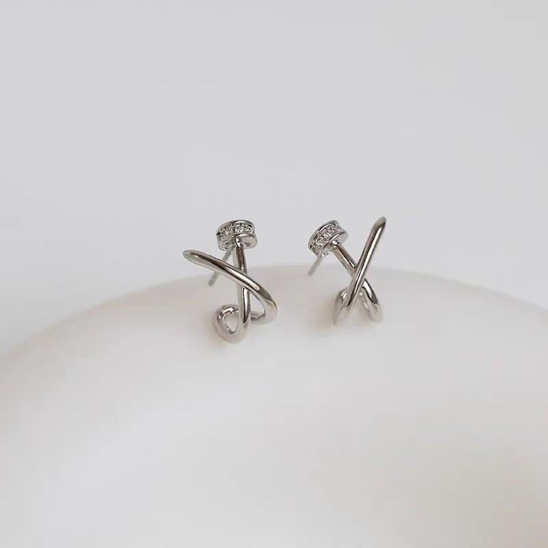 Minimalism Cross-design Letter X-shaped Cross Nail Stud Earrings for Women Men Fashion Party Daily Wear Commute Zircon Gifts медный
Minimalism Cross-design Letter X-shaped Cross Nail Stud Earrings for Women Men Fashion Party Daily Wear Commute Zircon Gifts медный