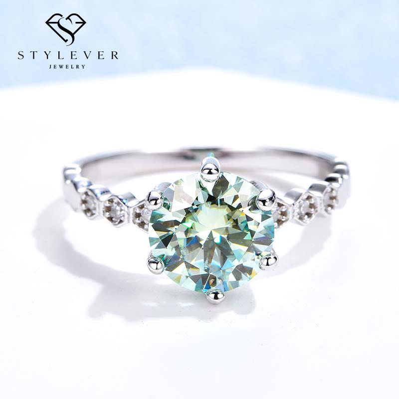 Stylever Green 2CT Муассанит драгоценный камень пасьянс кольца для женщин стерлингового серебра 925 пробы сотовое кольцо Свадебные роскошные ювелирные изделия
Stylever Green 2CT Муассанит драгоценный камень пасьянс кольца для женщин стерлингового серебра 925 пробы сотовое кольцо Свадебные роскошные ювелирные изделия