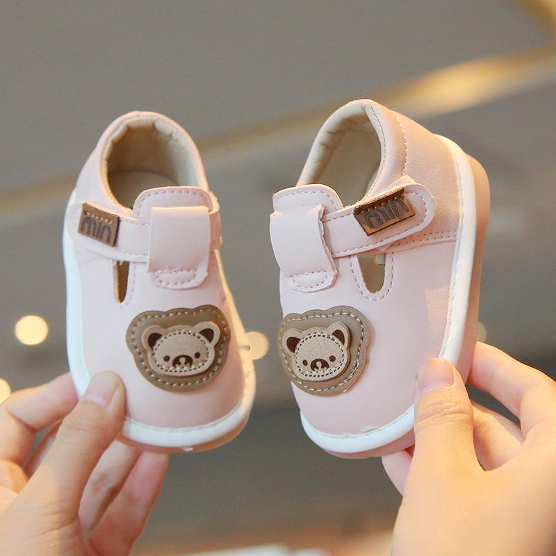 Spring & Autumn Soft Sole Anti-Slip Squeaky Shoes for Babies - Leather Velcro Cartoon Design for First Walkers 16-20 (5 pairs per order)
Spring & Autumn Soft Sole Anti-Slip Squeaky Shoes for Babies - Leather Velcro Cartoon Design for First Walkers 16-20 (5 pairs per order)