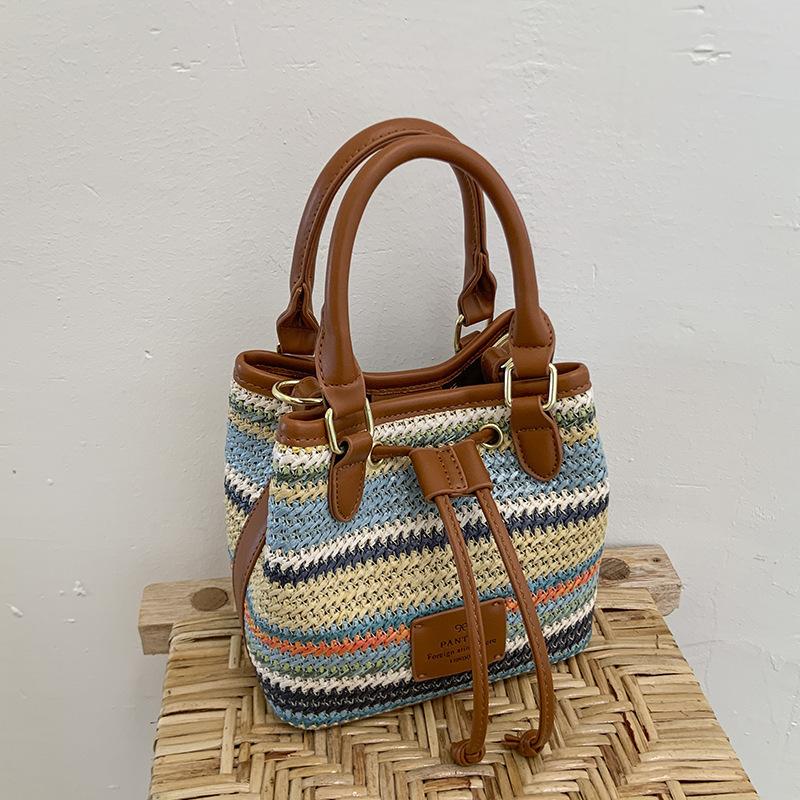 2026 Creative Rainbow Woven Bucket Bag For Women Cute Newest Patchwork Handbag Korean Style Commuter Shoulder Bags
2026 Creative Rainbow Woven Bucket Bag For Women Cute Newest Patchwork Handbag Korean Style Commuter Shoulder Bags