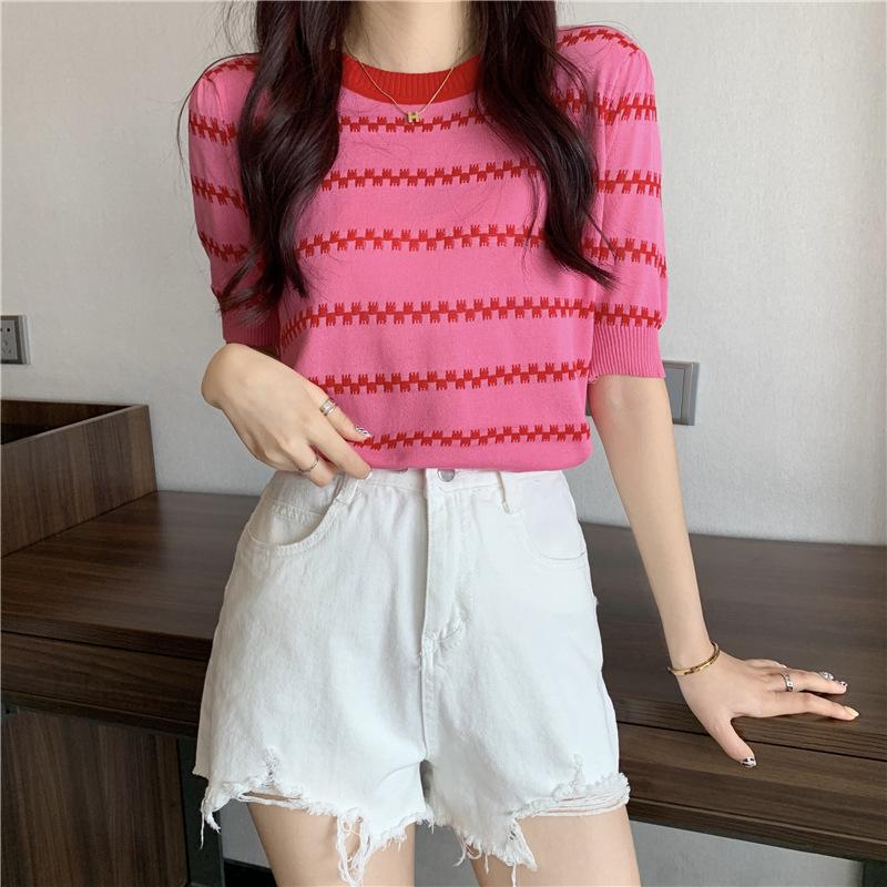 Летний Свободный Тонкий Свитер в Полоску с Круглым Вырезом и Короткими Рукавами Вязаная Футболка Тонкие Топы Женские Повседневные Базовые Комфорт и Стиль Приталенные Пуловеры Футболки One Size розовый
Летний Свободный Тонкий Свитер в Полоску с Круглым Вырезом и Короткими Рукавами Вязаная Футболка Тонкие Топы Женские Повседневные Базовые Комфорт и Стиль Приталенные Пуловеры Футболки One Size розовый