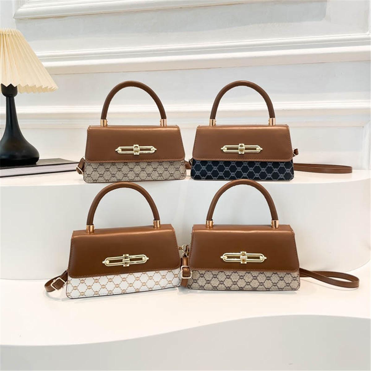 Retro Splicing Personality Casual Foreign Fashion Simple Handheld Single Shoulder Crossbody Small Square Bag чёрный
Retro Splicing Personality Casual Foreign Fashion Simple Handheld Single Shoulder Crossbody Small Square Bag чёрный