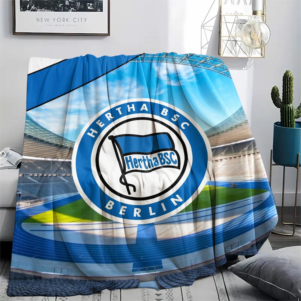 Hertha BSC Berlin,pattern Flannel Blanket, High quality Comfortable for All Seasons, Home Decor, Warmth and Comfort, Perfect for Gifts. 80cm x 120cm
Hertha BSC Berlin,pattern Flannel Blanket, High quality Comfortable for All Seasons, Home Decor, Warmth and Comfort, Perfect for Gifts. 80cm x 120cm