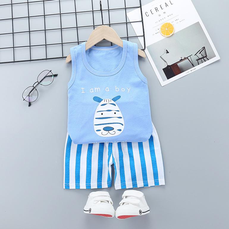 Летний хлопковый комплект из майки и шорт для мальчиков и девочек, возраст 1-6 лет, топ без рукавов, двухпредметный 75#
Летний хлопковый комплект из майки и шорт для мальчиков и девочек, возраст 1-6 лет, топ без рукавов, двухпредметный 75#