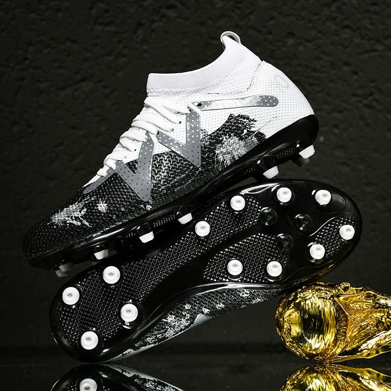 2025 autumn new football shoes camouflage high-top broken nails professional training sneakers long nails children s explosive football shoes 35
2025 autumn new football shoes camouflage high-top broken nails professional training sneakers long nails children s explosive football shoes 35