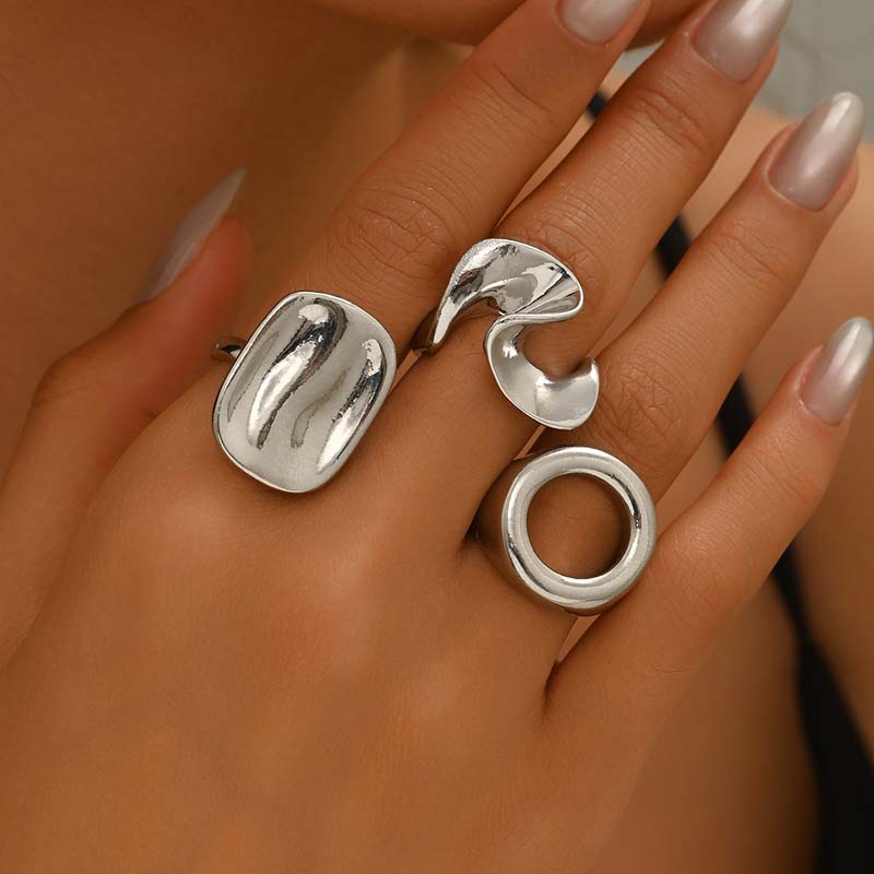 3Pcs/Set Fashion Gold Color Irregular Square Rings Set for Women Punk Hip Hop Metal Geometric Finger Knuckle Ring Zircon Gift
3Pcs/Set Fashion Gold Color Irregular Square Rings Set for Women Punk Hip Hop Metal Geometric Finger Knuckle Ring Zircon Gift