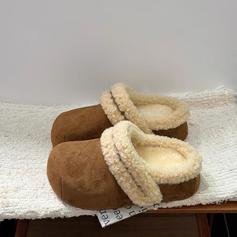 Lamb wool retro thick-bottomed velvet drag women s winter new versatile outer wear warm one-pedal slippers 40 верблюд
Lamb wool retro thick-bottomed velvet drag women s winter new versatile outer wear warm one-pedal slippers 40 верблюд