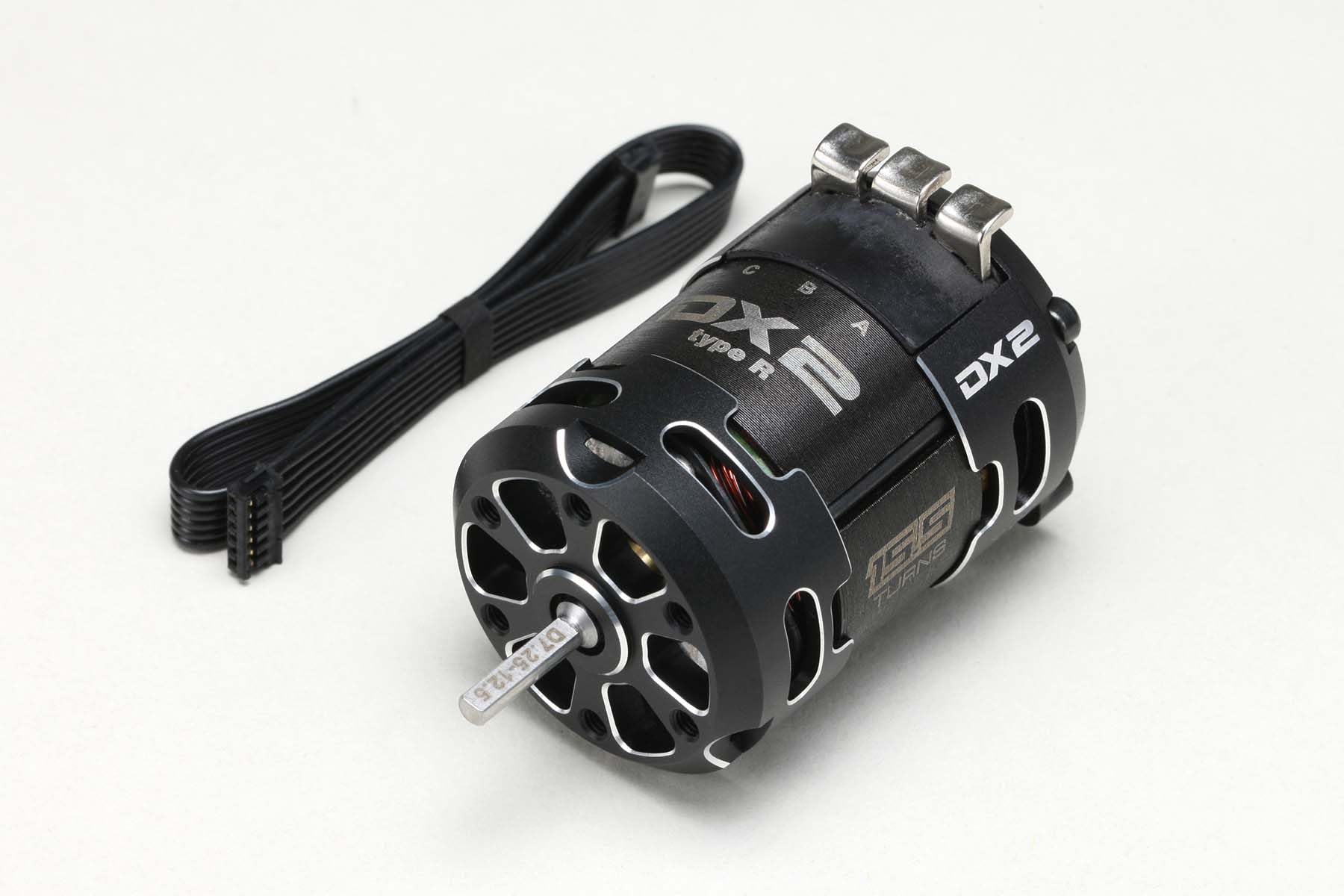 YOKOMO DX2 Brushless Motor Drift Performance Brushless Motor for RC Cars Type-R 15.5T (Black) (12.5x7.25x24) - RPM-D2155RB чорний
YOKOMO DX2 Brushless Motor Drift Performance Brushless Motor for RC Cars Type-R 15.5T (Black) (12.5x7.25x24) - RPM-D2155RB чорний