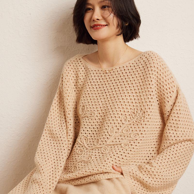 Cozy Loose Knit Cashmere Sweater - Round Neck, Solid Color, French Openwork Design, Perfect for Autumn/Winter One Size
Cozy Loose Knit Cashmere Sweater - Round Neck, Solid Color, French Openwork Design, Perfect for Autumn/Winter One Size
