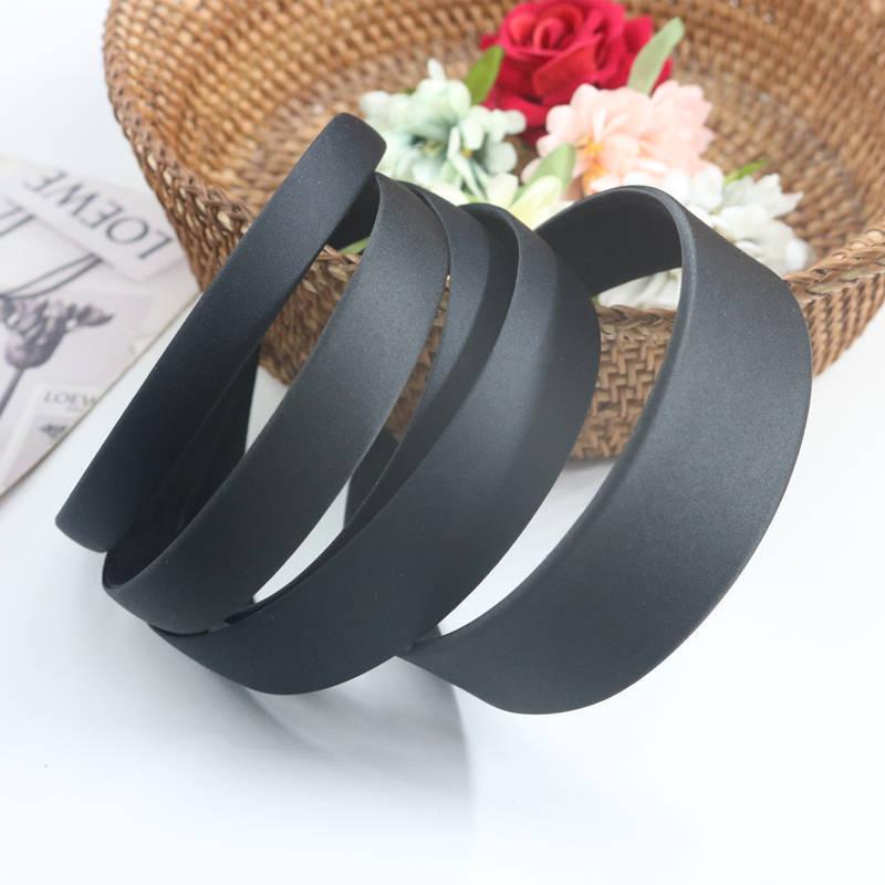 Аксессуары ручной работы: Однотонные ободки, обтянутые тканью 1.0cm Actual Width 0.8cm Black 36cm
Аксессуары ручной работы: Однотонные ободки, обтянутые тканью 1.0cm Actual Width 0.8cm Black 36cm