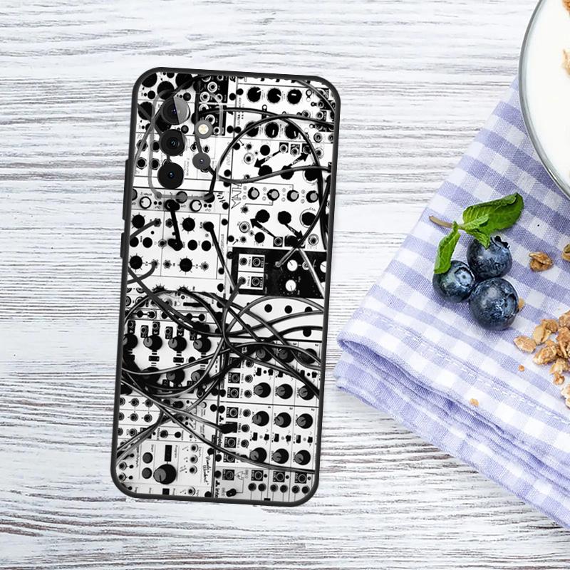 Винтажный Чехол-Синтезатор Для Samsung Galaxy A54 A34 A14 A13 A33 A53 A12 A32 A52 A71 A51 A15 A25 A55 A35 Samsung A52
Винтажный Чехол-Синтезатор Для Samsung Galaxy A54 A34 A14 A13 A33 A53 A12 A32 A52 A71 A51 A15 A25 A55 A35 Samsung A52
