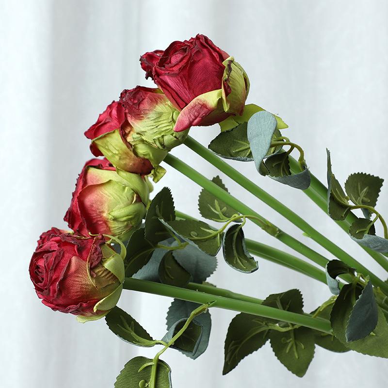 8 roasted edge rose bouquet, wedding simulation flower home decoration fake flower ornament simulation rose bouquet
8 roasted edge rose bouquet, wedding simulation flower home decoration fake flower ornament simulation rose bouquet