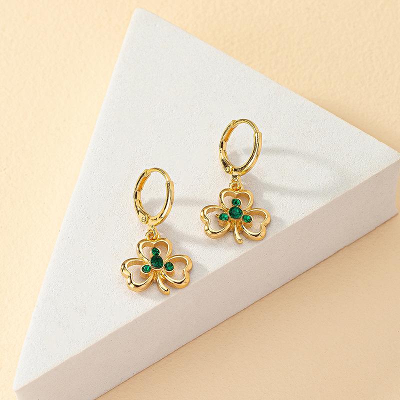 French Retro Rhinestone Three-Leaf Clover Earrings - Korean Style Fashion for Women
French Retro Rhinestone Three-Leaf Clover Earrings - Korean Style Fashion for Women