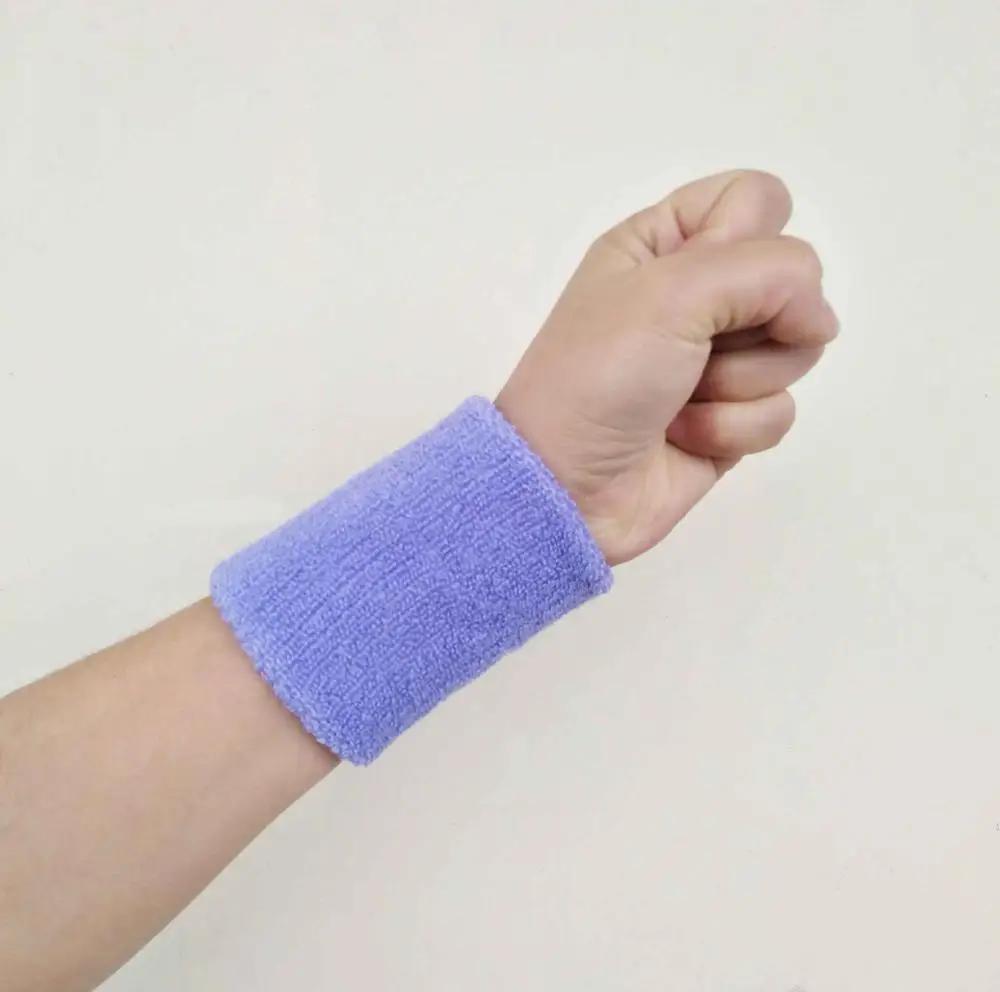 New Colorful Cotton Unisex Sport Sweatband Wristband Wrist Protector Gym Running Sport Safety Wrist Support Brace Wrap Bandage 80x80 mm
New Colorful Cotton Unisex Sport Sweatband Wristband Wrist Protector Gym Running Sport Safety Wrist Support Brace Wrap Bandage 80x80 mm